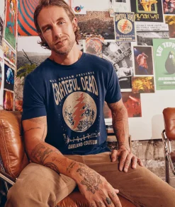 Grateful Dead Oakland Coliseum Unisex Tee