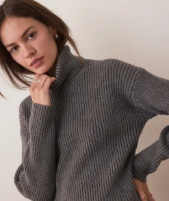 Isla Knit Turtleneck