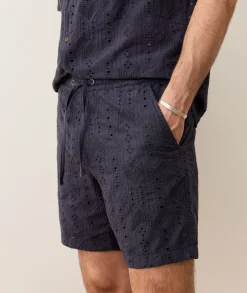 6" 5 O'Clock Short