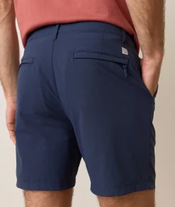 7" Hybrid Short