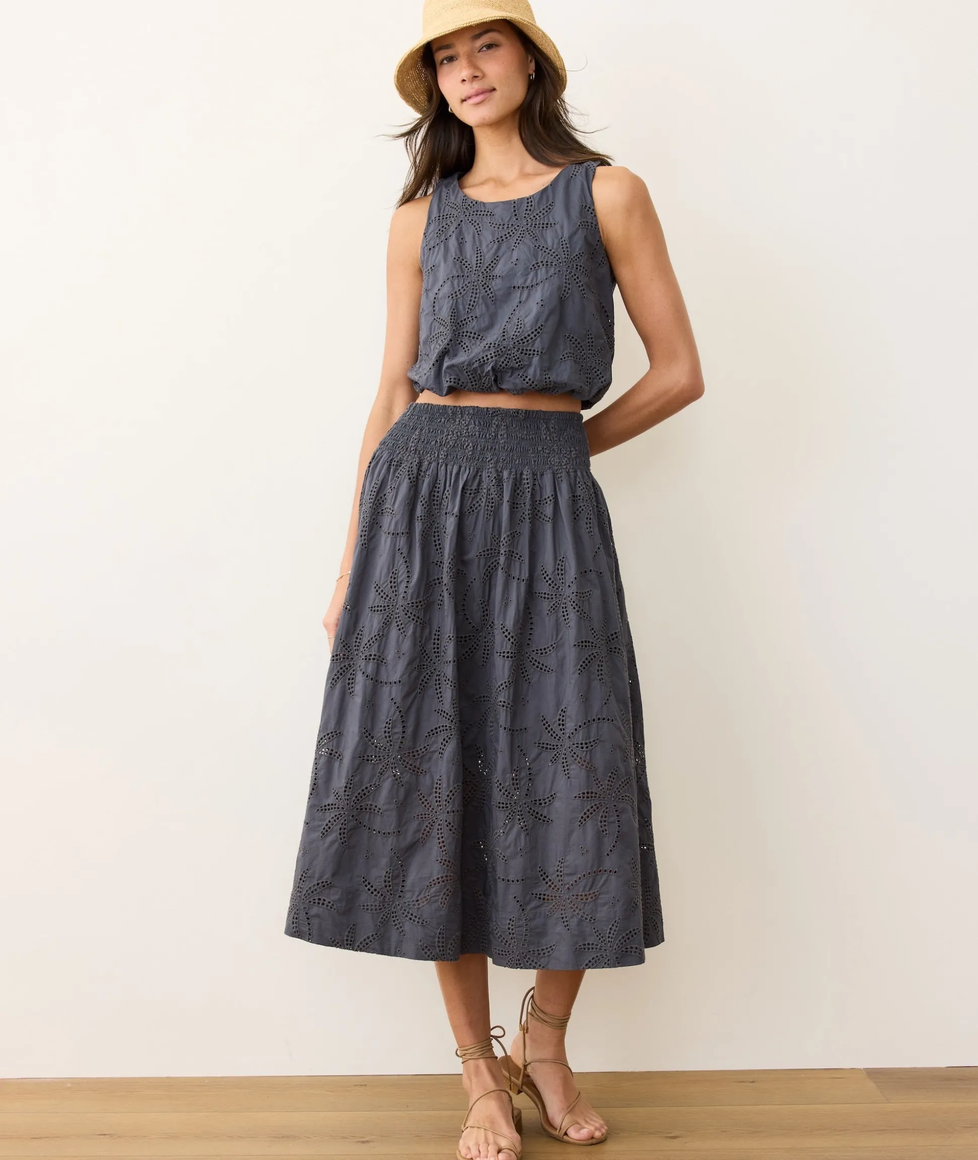 Sage Eyelet Bubble Tank