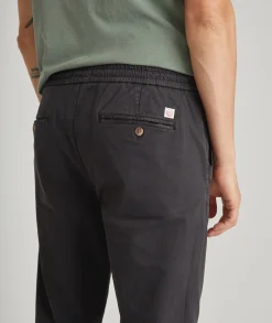 Saturday Slim Straight Twill Pant