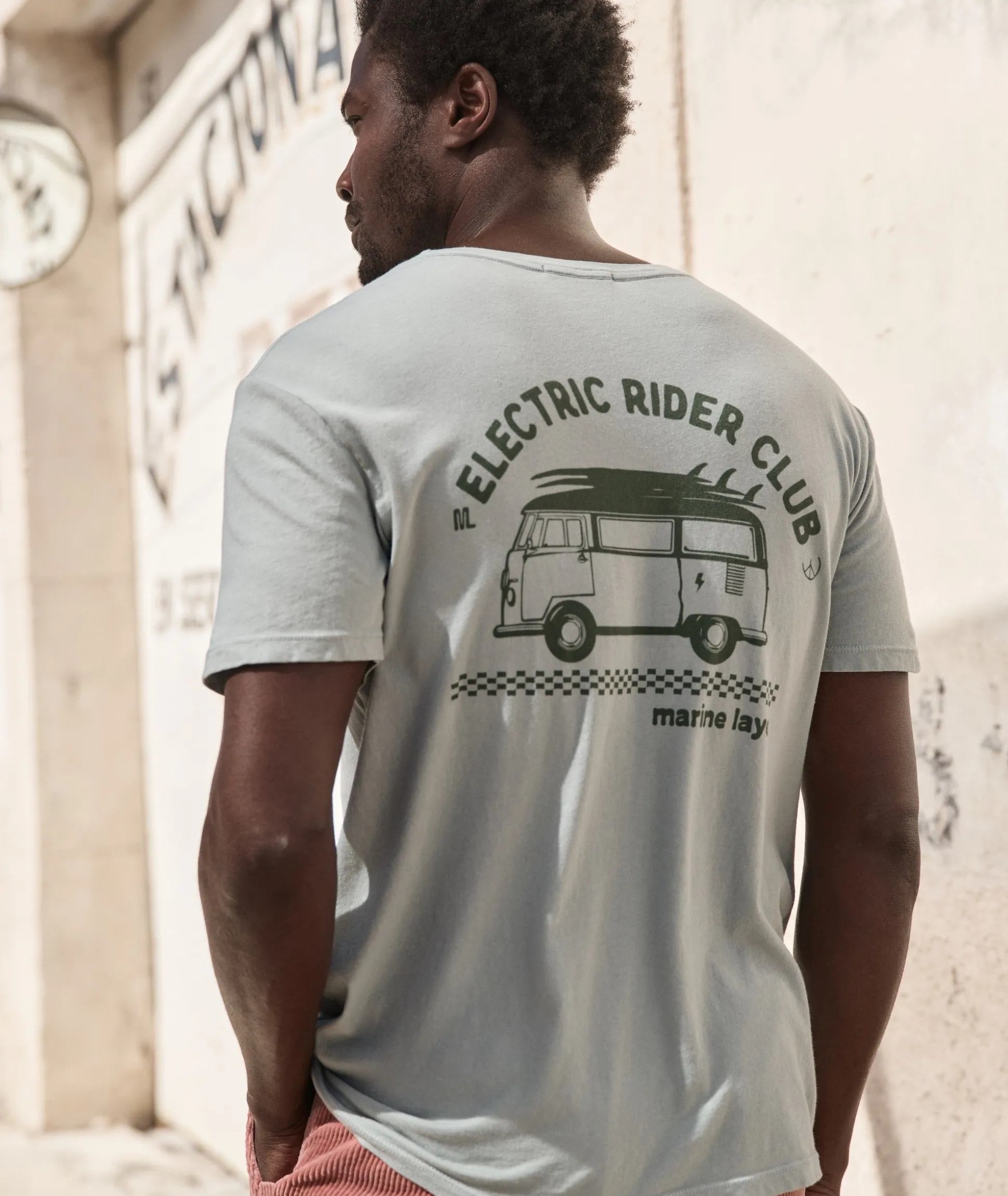 We ❤️ This Bus Tee